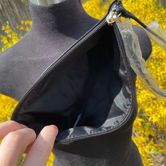 Victoria’s Secret sequin tote & wristlet NWT!! - Picture 7 of 7